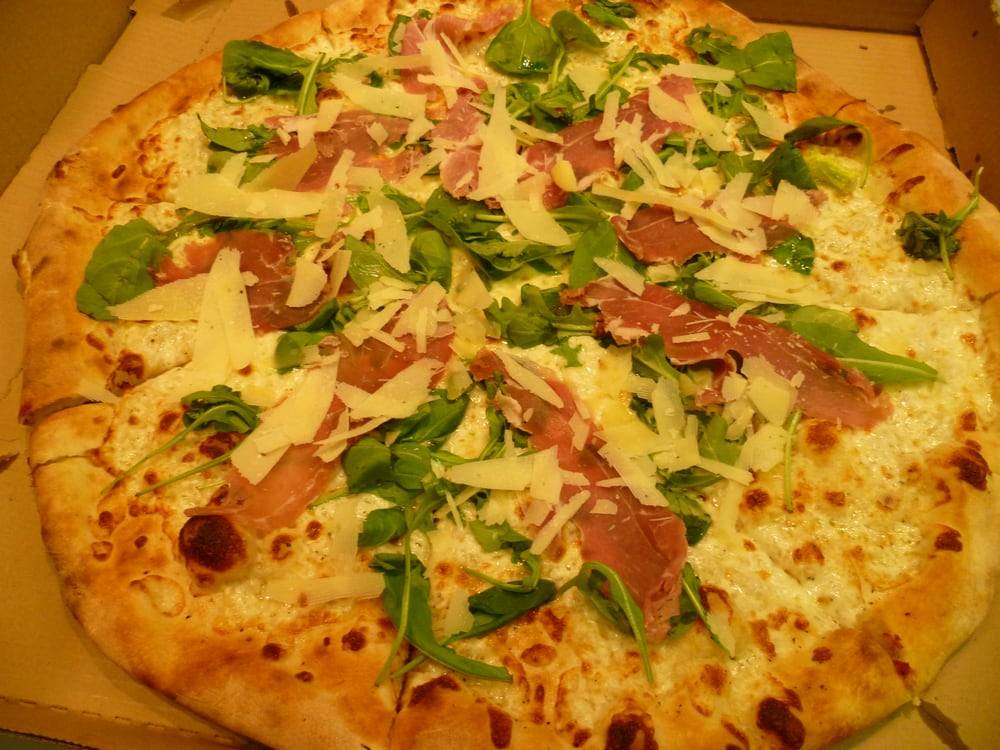 Toninos Place Pizzeria | meal delivery | 23351 Mulholland Dr, Woodland Hills, CA 91364, USA | 8185910600 OR +1 818-591-0600