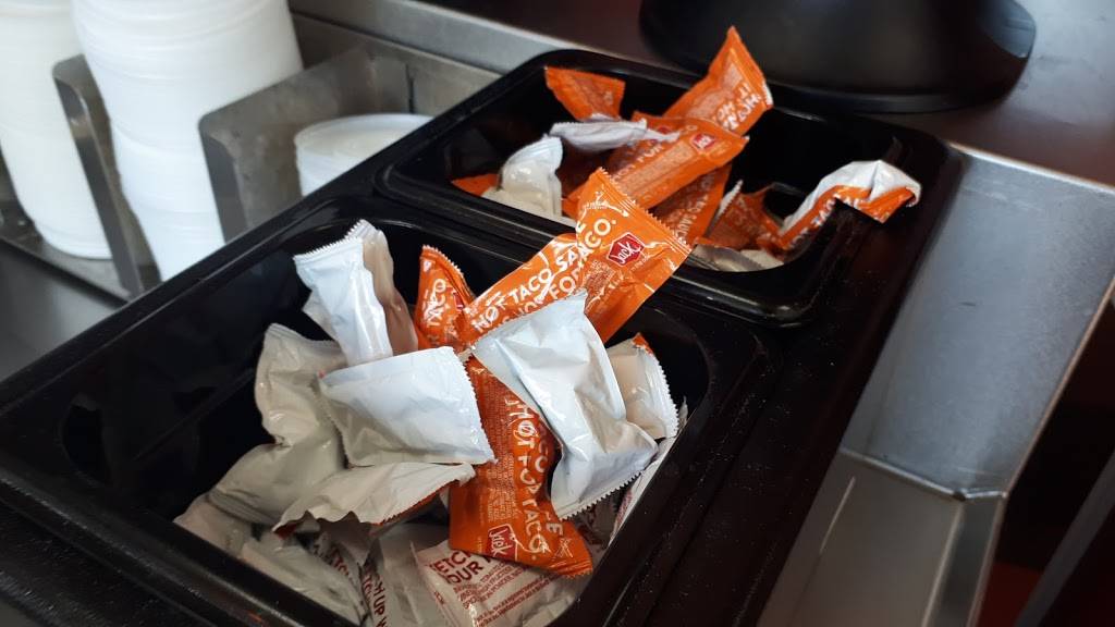 Jack in the Box | restaurant | 2531 W Valley Blvd, Alhambra, CA 91803, USA | 6262991976 OR +1 626-299-1976