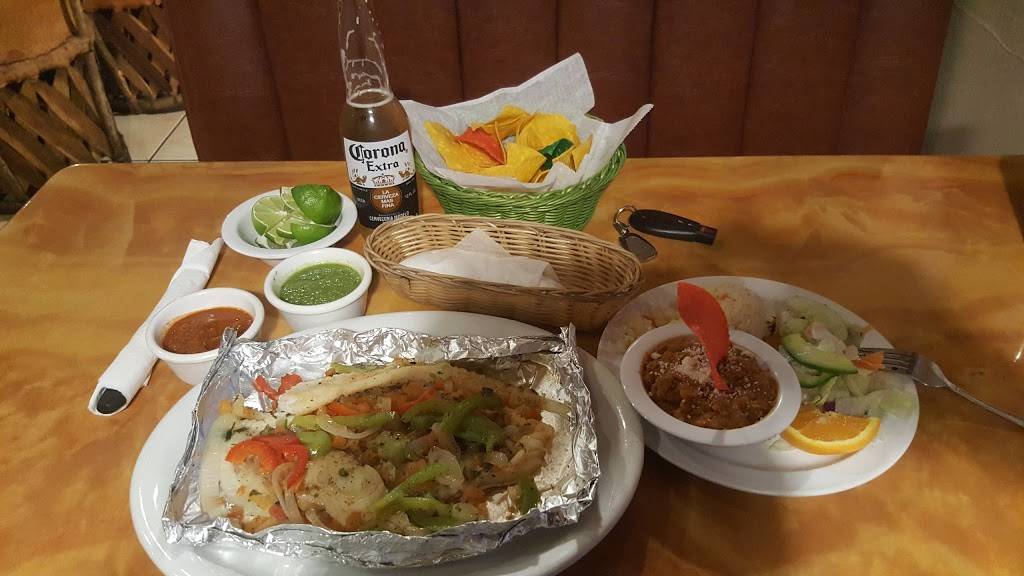 Mariscos La Sirena | restaurant | 515 Main Street, Santa Ana, CA 92701, USA | 7145410350 OR +1 714-541-0350