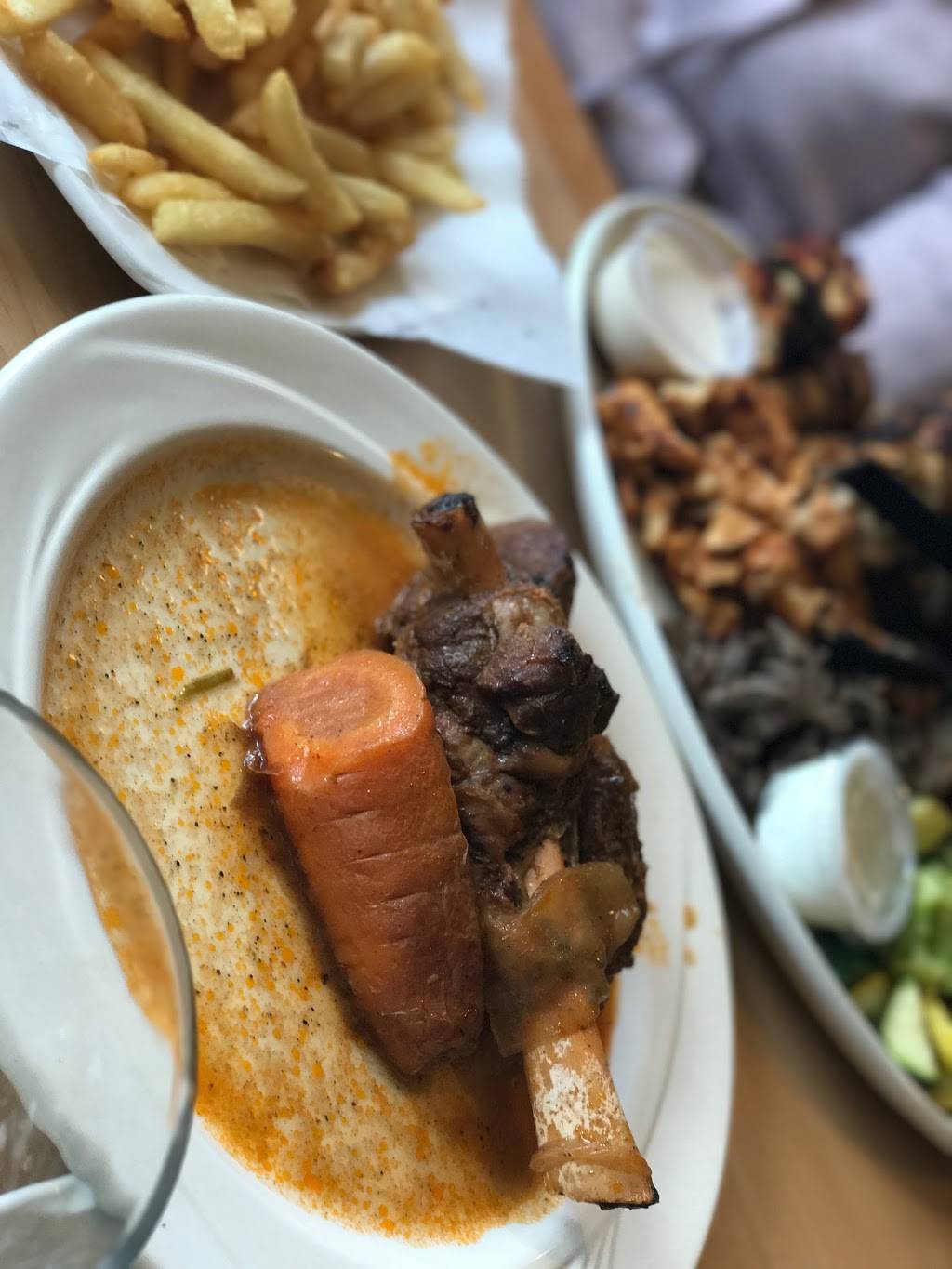 Boukies Grill | restaurant | 105 S Main St, Royal Oak, MI 48067, USA | 2485842222 OR +1 248-584-2222