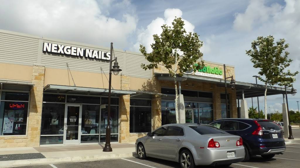 PhoNatic Vietnamese Restaurant | restaurant | 200 University Blvd #530, Round Rock, TX 78665, USA | 5128434242 OR +1 512-843-4242