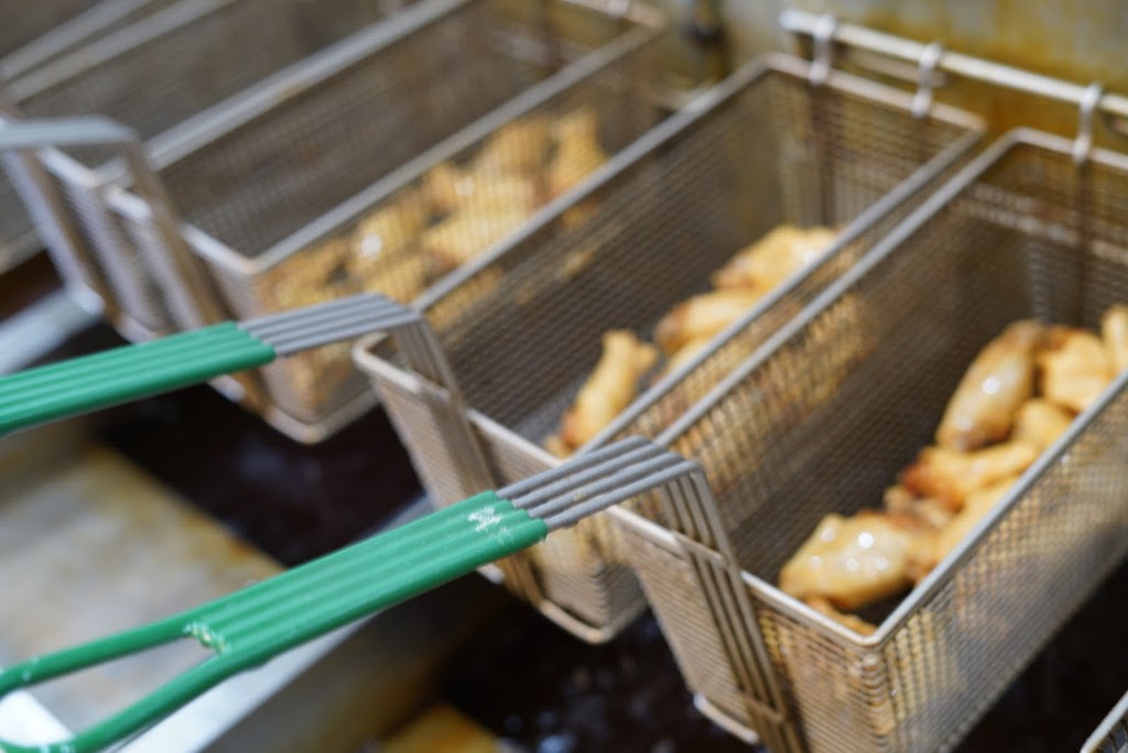 Yardbirds of Crestview | restaurant | 2385 S Ferdon Blvd, Crestview, FL 32536, USA | 8503313337 OR +1 850-331-3337