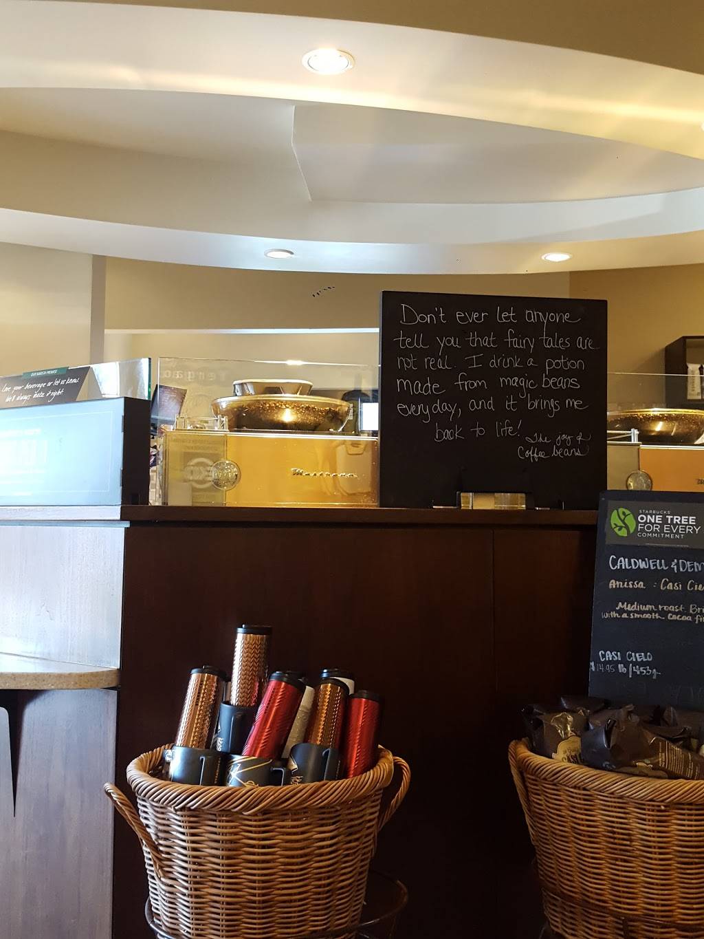 Starbucks | cafe | 3927 W Caldwell Ave A, Visalia, CA 93277, USA | 5597130141 OR +1 559-713-0141