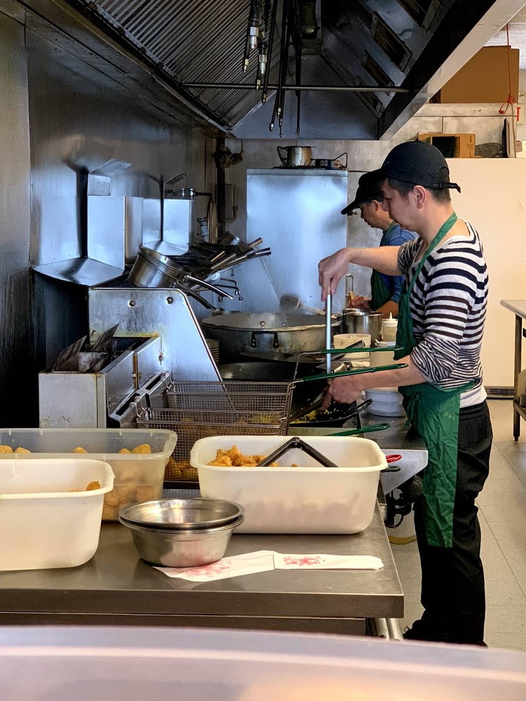 China House | restaurant | 5921 S Sooner Rd, Oklahoma City, OK 73135, USA | 4056779000 OR +1 405-677-9000