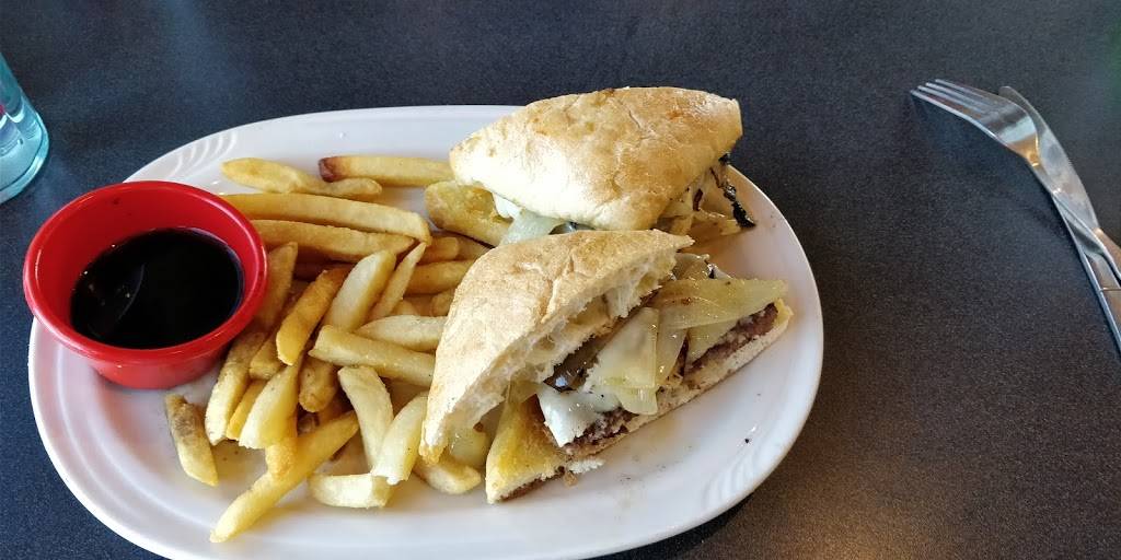 Friendlys | restaurant | 200 Shoemaker Rd, Pottstown, PA 19464, USA | 6107054404 OR +1 610-705-4404