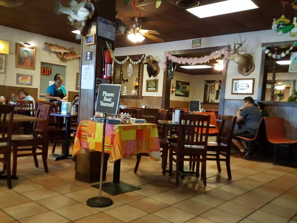 Lupitas Mexican Restaurant | restaurant | 5923 Culebra Rd, San Antonio, TX 78238, USA | 2106841364 OR +1 210-684-1364