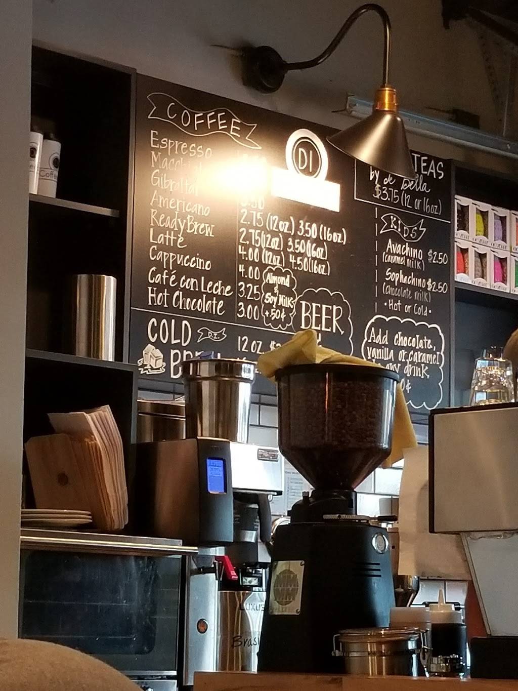 220 East | restaurant | 220 E Davis Blvd, Tampa, FL 33606, USA | 8132591220 OR +1 813-259-1220