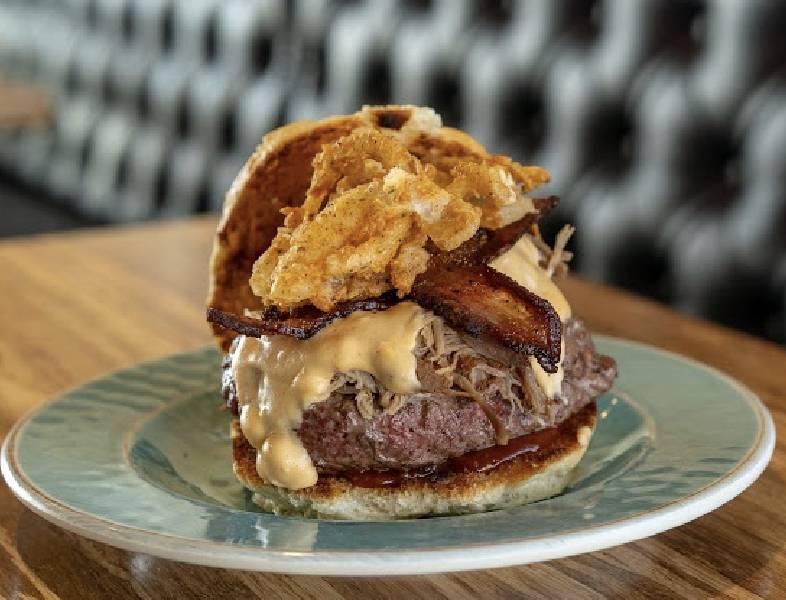 Growler USA - Raleigh | restaurant | 314 S Blount St, Raleigh, NC 27601, USA | 9199007122 OR +1 919-900-7122