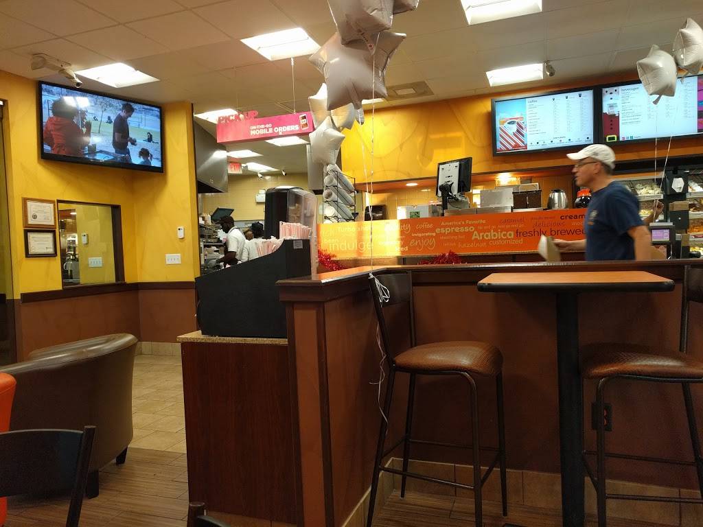 Dunkin | bakery | 2250 W Sample Rd, Pompano Beach, FL 33073, USA | 9549790269 OR +1 954-979-0269