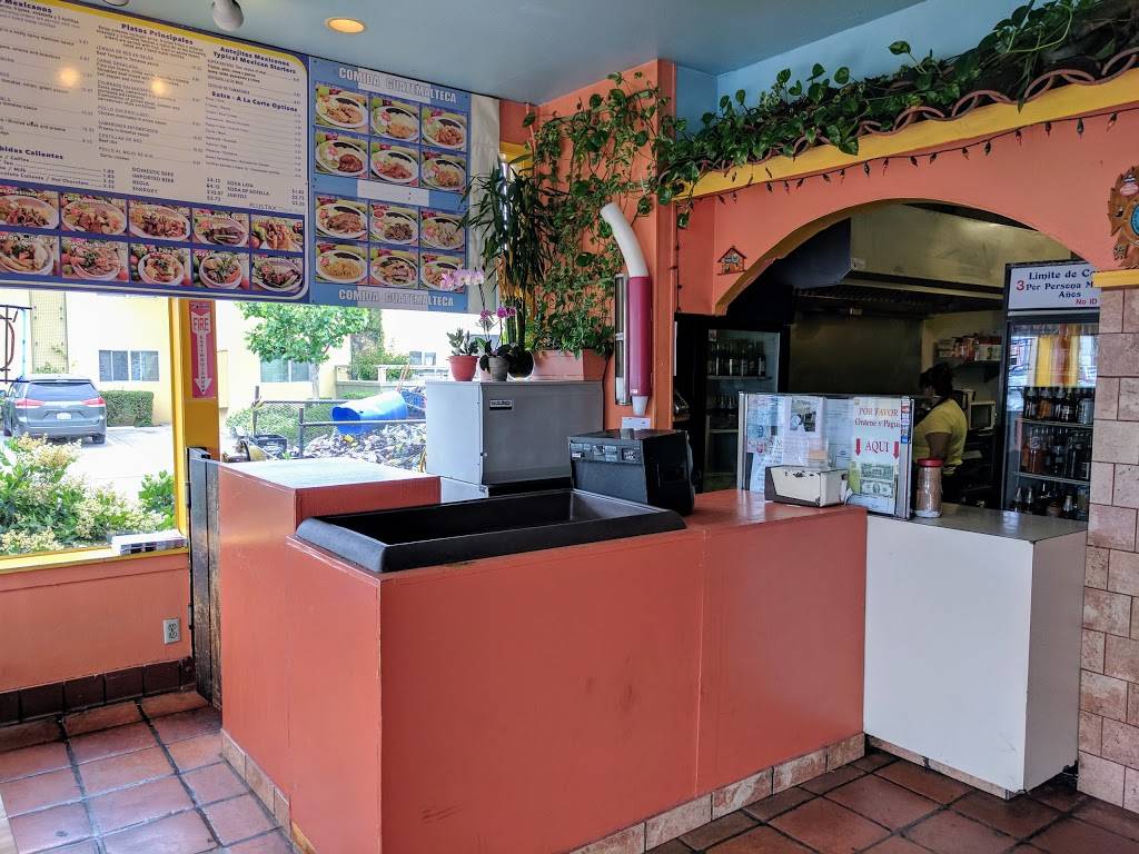 Pupuseria El Salvador Restaurant | restaurant | 175 Belvedere St, San Rafael, CA 94901, USA | 4154567147 OR +1 415-456-7147