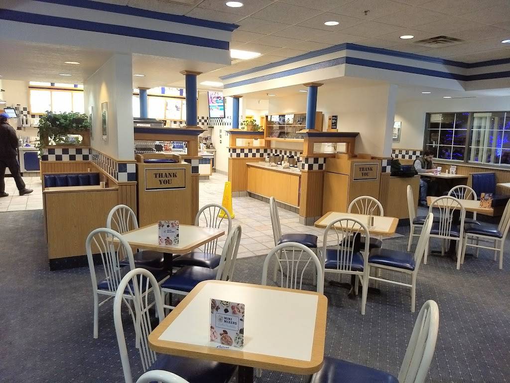 Culvers | restaurant | 920 Prairie Center Dr, Eden Prairie, MN 55344, USA | 9522531081 OR +1 952-253-1081