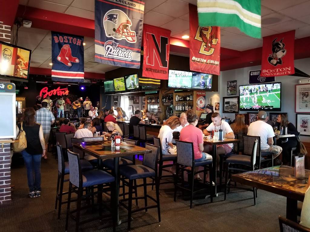 Bostons on the Beach | restaurant | 40 S Ocean Blvd, Delray Beach, FL 33483, USA | 5612783364 OR +1 561-278-3364