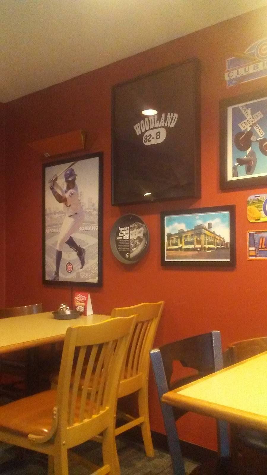 Pizza Hut | restaurant | 1619 N Bloomington St, Streator, IL 61364, USA | 8156735528 OR +1 815-673-5528