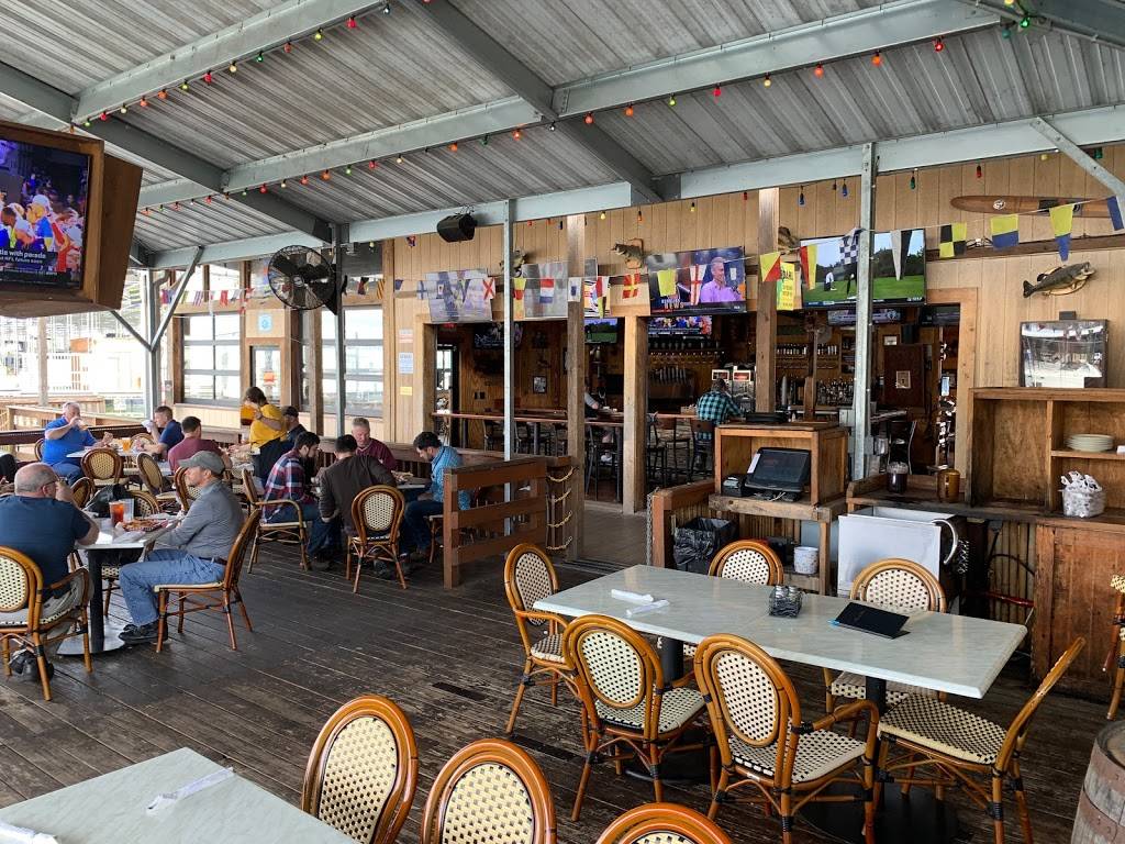 Sams Sports Grill - Blue Turtle Bay | restaurant | 2001 Lakeshore Dr, Old Hickory, TN 37138, USA | 6153570532 OR +1 615-357-0532