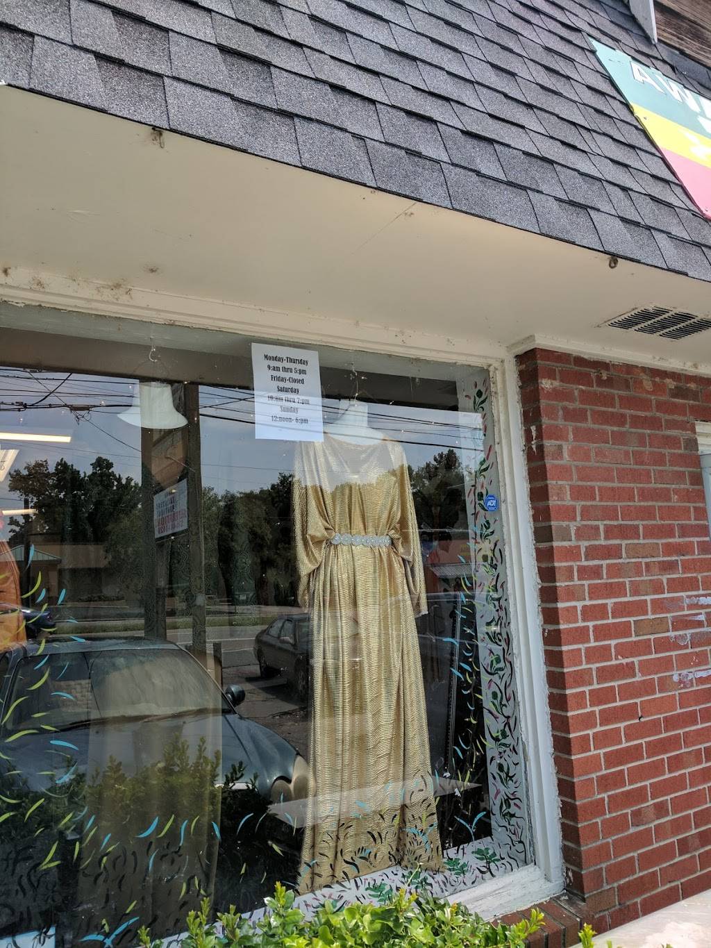 Awash Ethiopian Restaurant | restaurant | 976 Murfreesboro Pike # 11, Nashville, TN 37217, USA | 6153669911 OR +1 615-366-9911