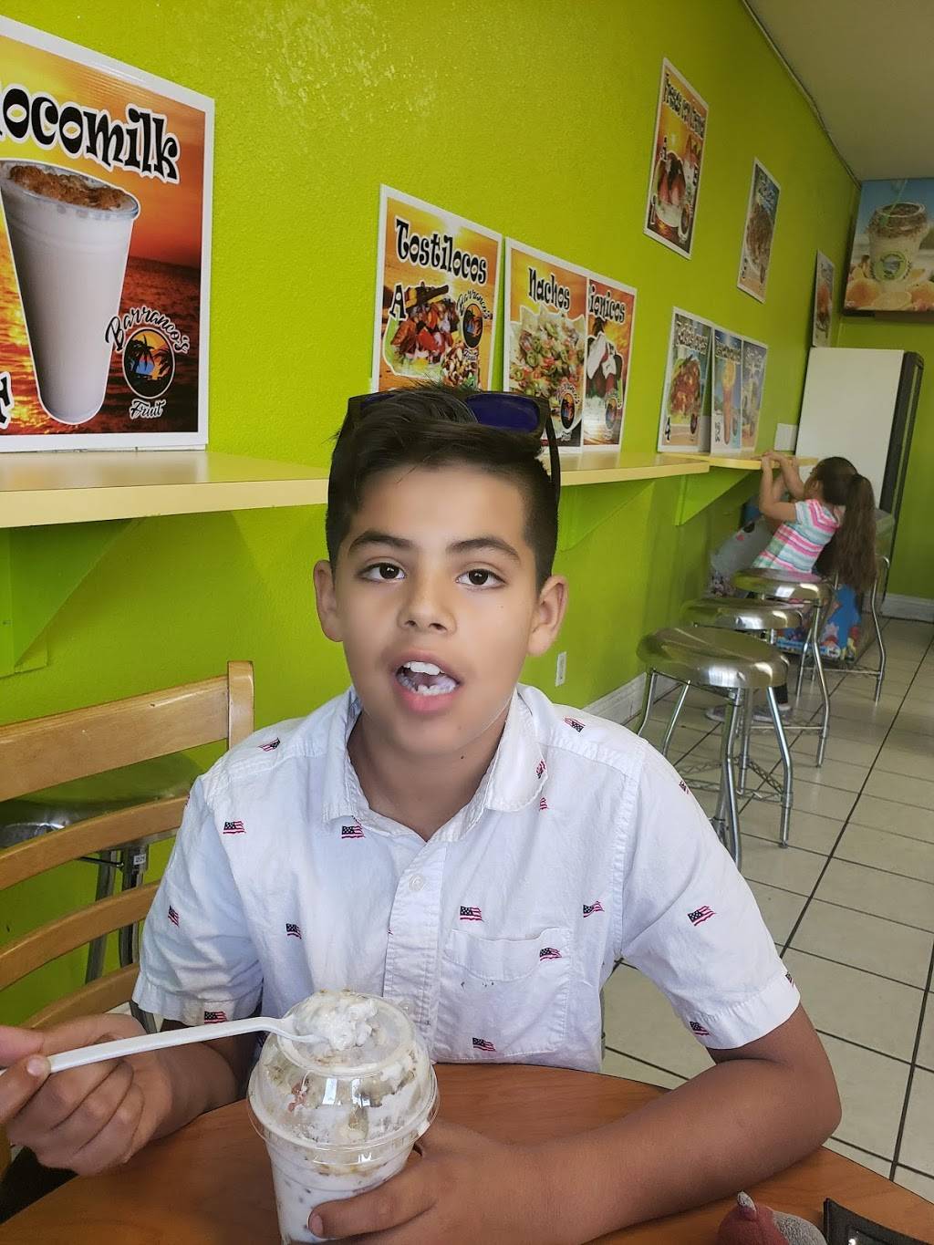 Barrancos Fruit | restaurant | 625 Glendora Ave, La Puente, CA 91744, USA | 6267644044 OR +1 626-764-4044