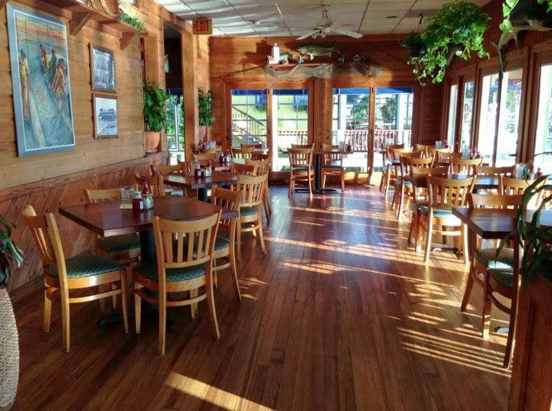 Bubbas Seafood Restaurant and Crabhouse | restaurant | 3323 Shore Dr, Virginia Beach, VA 23451, USA | 7574813513 OR +1 757-481-3513