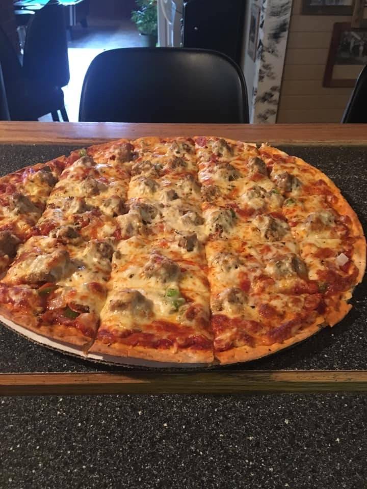 Jughead’s Grill | restaurant | 9623 WI-27, Hayward, WI 54843, USA | 7155588651 OR +1 715-558-8651