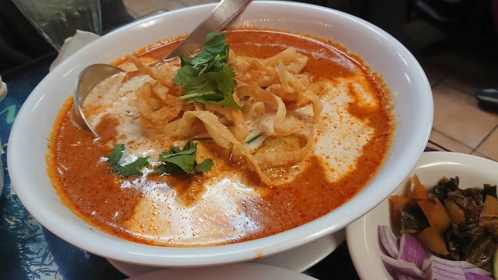 Spicy BBQ | restaurant | 5101 Santa Monica Blvd, Los Angeles, CA 90029, USA | 3236634211 OR +1 323-663-4211