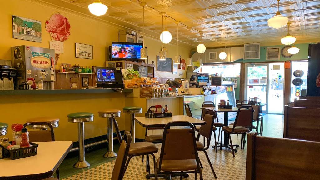 Isaly Co | restaurant | 448 Perry Hwy, West View, PA 15229, USA | 4129319994 OR +1 412-931-9994