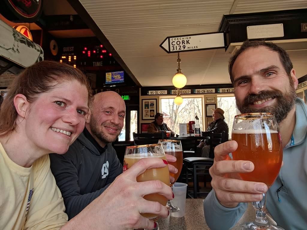 Caseys Crossing | restaurant | 81 Railroad St, Holliston, MA 01746, USA | 5084294888 OR +1 508-429-4888