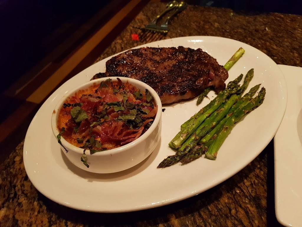 BJs Restaurant & Brewhouse | restaurant | 8761 Vineland Ave, Orlando, FL 32821, USA | 4078279105 OR +1 407-827-9105