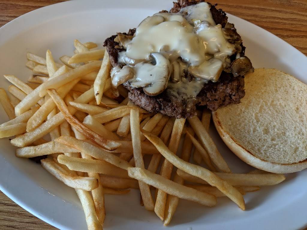 Cloverleaf Family Restaurant | restaurant | 4023 W 3rd St, Bloomington, IN 47404, USA | 8123341077 OR +1 812-334-1077