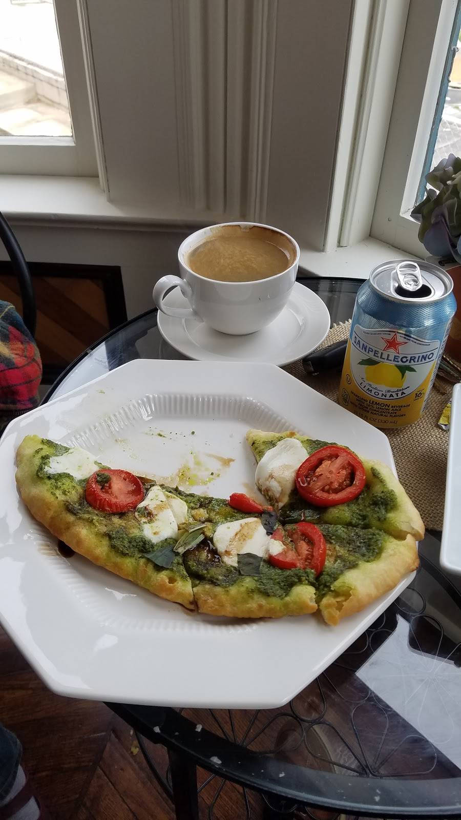 Bella Vita Cafe | restaurant | 138 1st St, Baraboo, WI 53913, USA | 6084482144 OR +1 608-448-2144