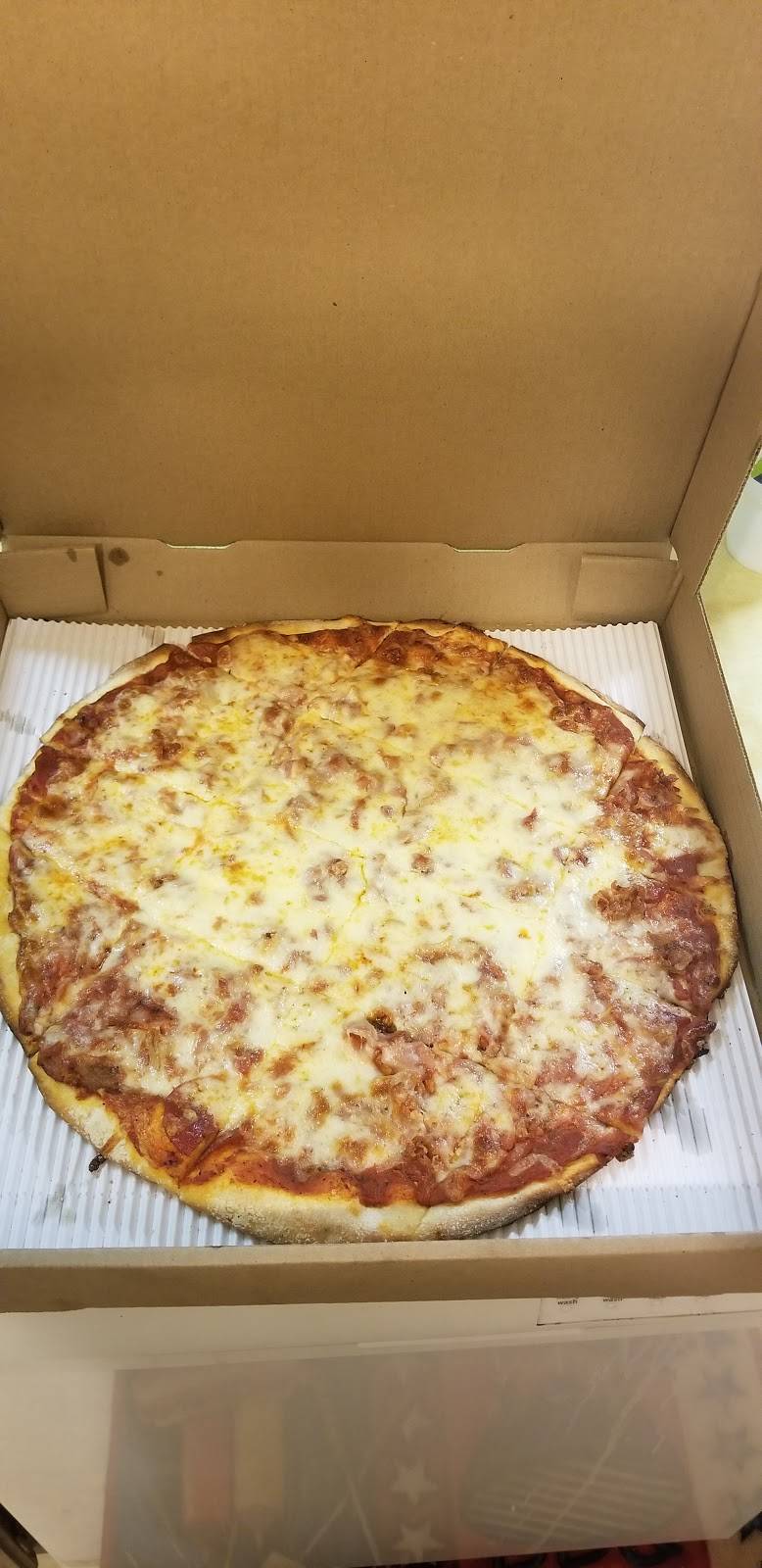 Ninos Pizza & Subs | restaurant | 13151 M-40, Gobles, MI 49055, USA | 2696282157 OR +1 269-628-2157