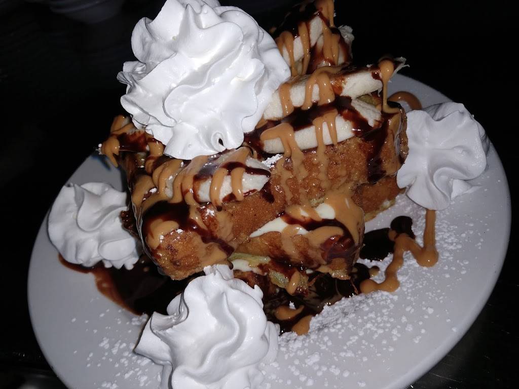 The Double Yolk Cafe | restaurant | 117 E Van Buren St, Woodstock, IL 60098, USA | 8153380180 OR +1 815-338-0180