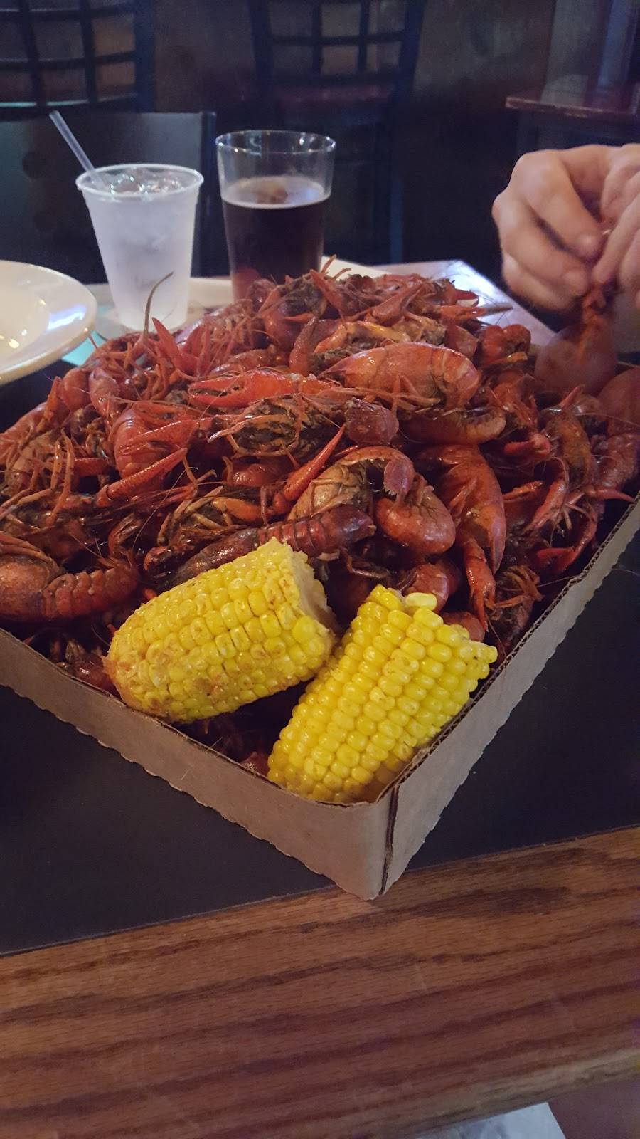 Brickhouse Bar & Grill | restaurant | 218 S Main St, Jonesboro, AR 72401, USA | 8703362441 OR +1 870-336-2441