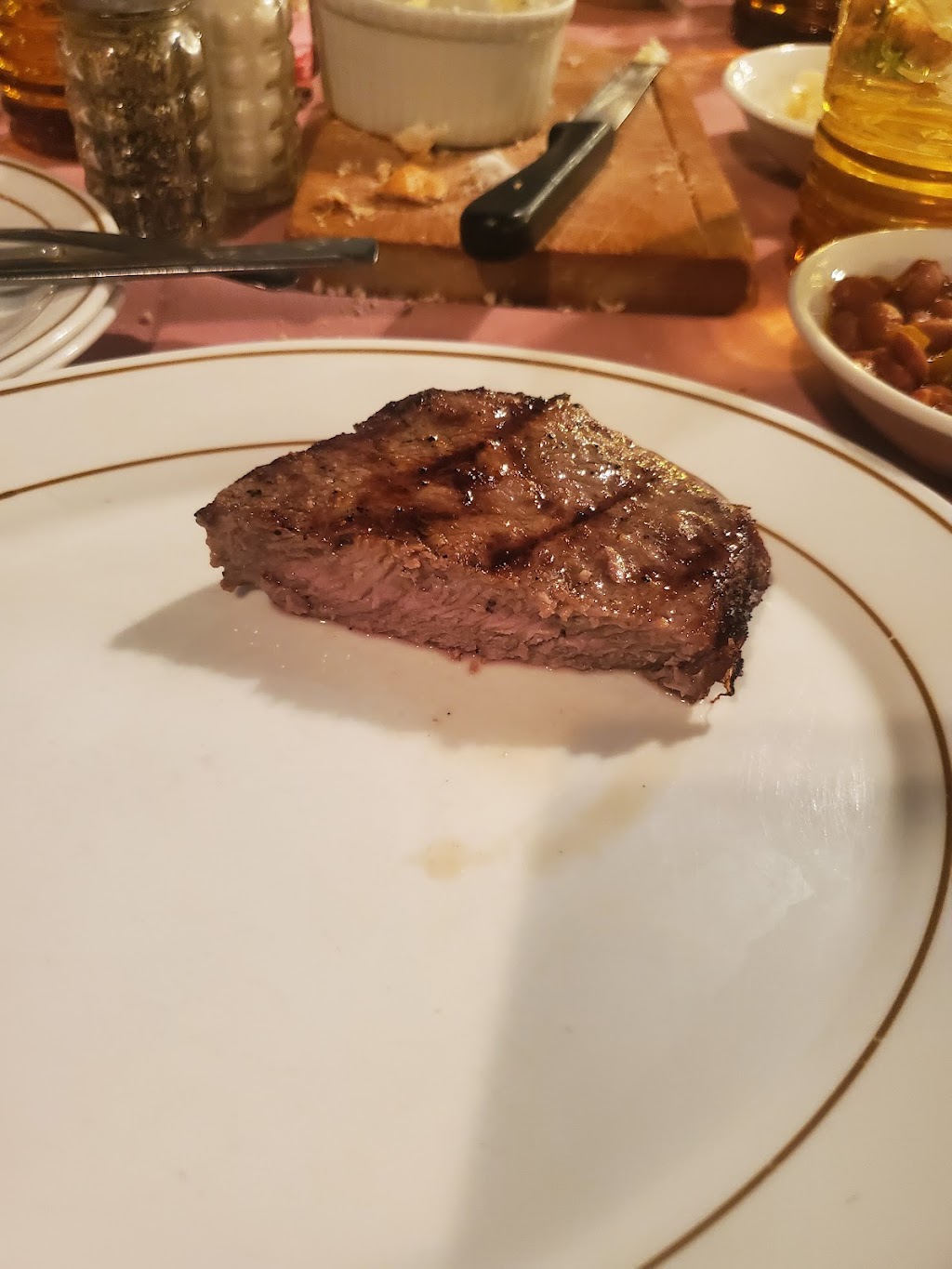 Charleys Steak House | restaurant | 1187 W Wickenburg Way, Wickenburg, AZ 85390, USA | 9286842413 OR +1 928-684-2413