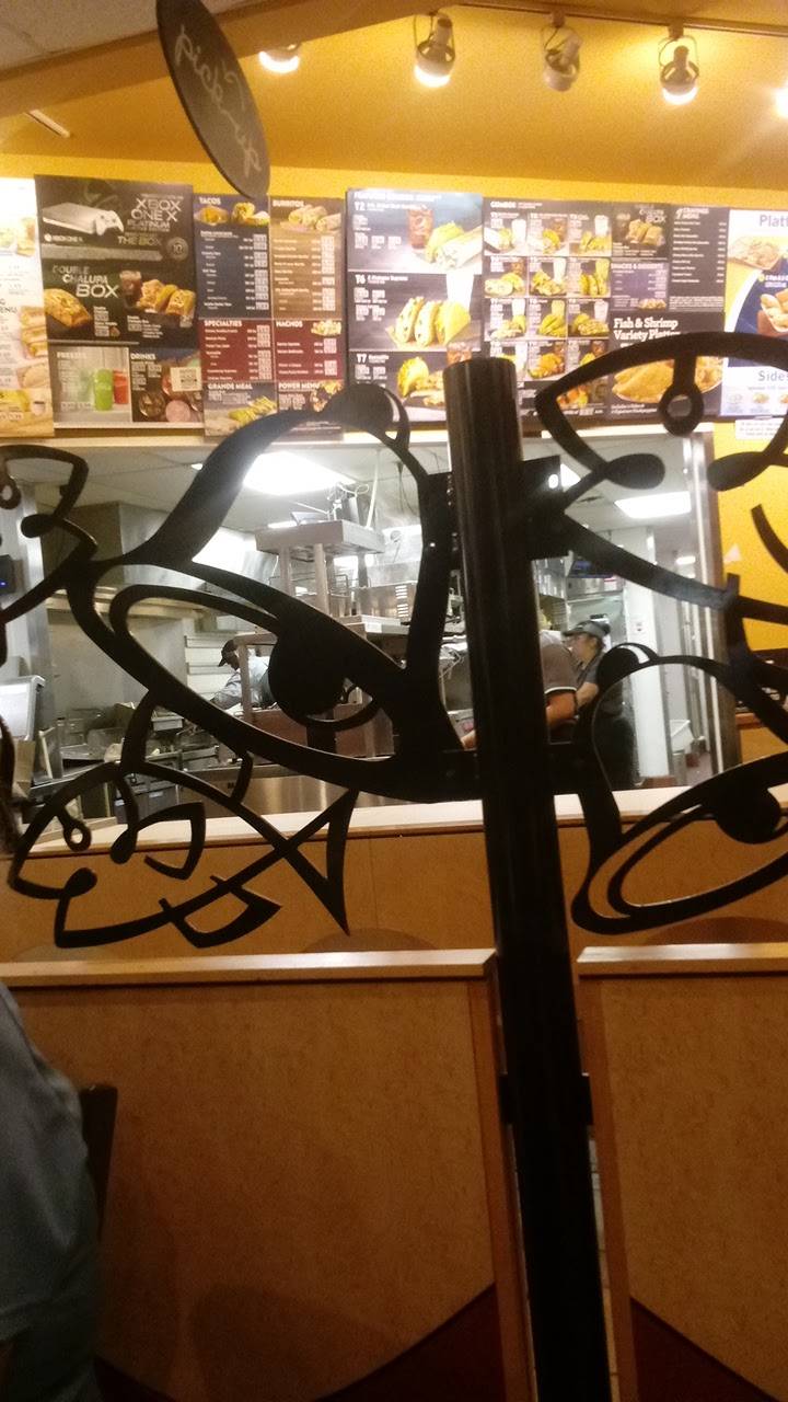 Long John Silvers | restaurant | 2300 W Patapsco Ave, Baltimore, MD 21230, USA | 4106462248 OR +1 410-646-2248