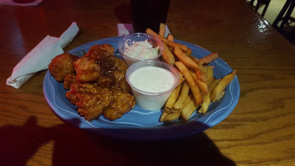 Bunker Bar | restaurant | 1950 S Eber Rd, Holland, OH 43528, USA | 4198655650 OR +1 419-865-5650