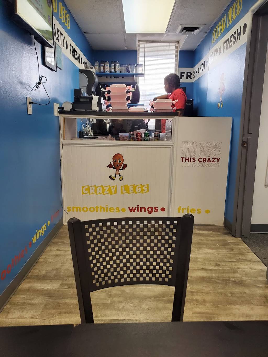 Crazy Legs | restaurant | 4526 Beecher Rd, Flint, MI 48532, USA | 8102936508 OR +1 810-293-6508