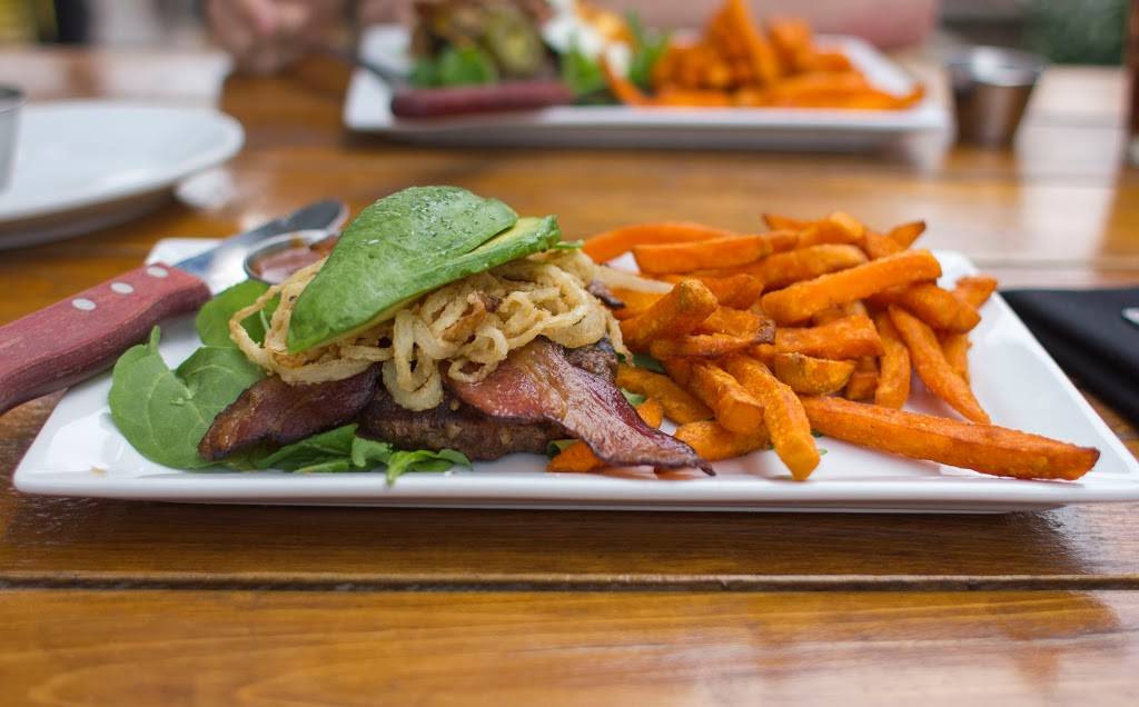 Eureka! | restaurant | 7775 N Palm Ave, Fresno, CA 93711, USA | 5593201300 OR +1 559-320-1300