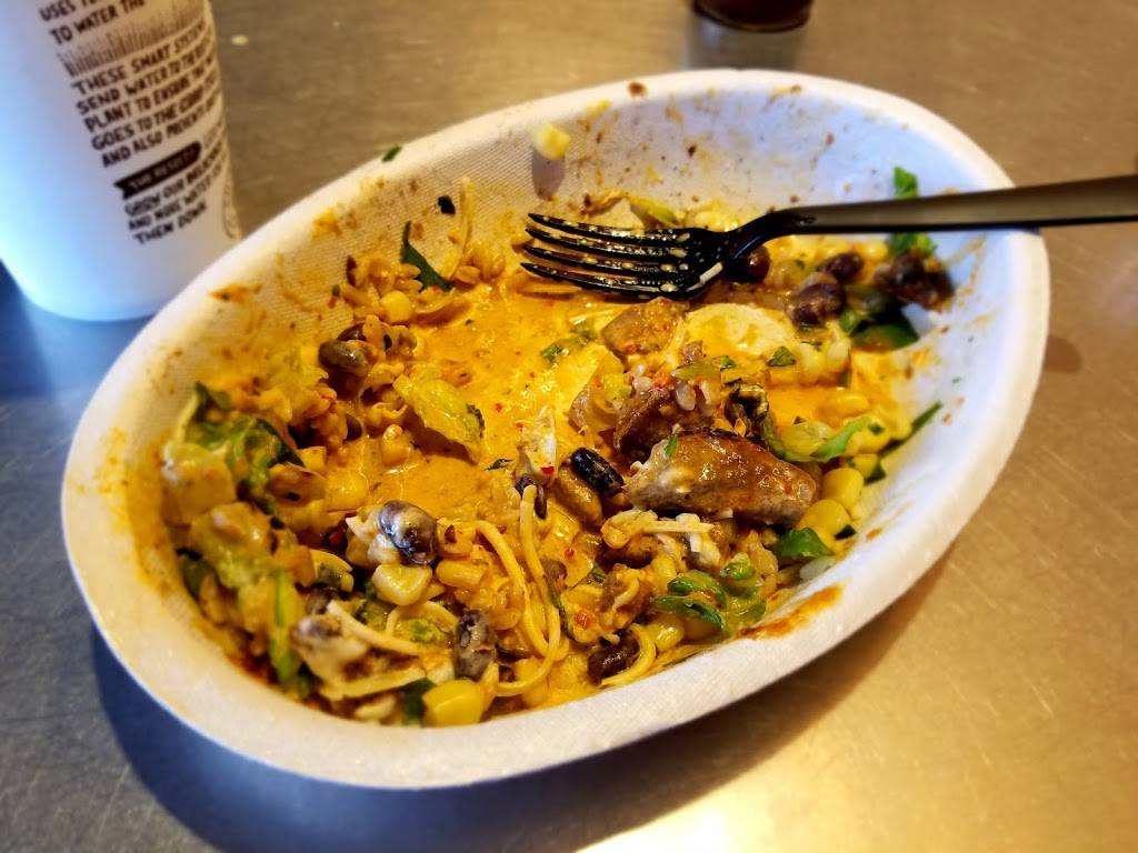 Chipotle Mexican Grill | restaurant | 9370 76th St # B, Pleasant Prairie, WI 53158, USA | 2626974071 OR +1 262-697-4071