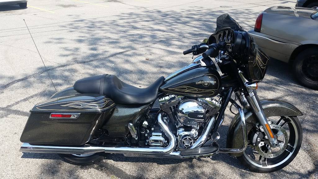 Nemeths Lounge | night club | 40 N State St, Painesville, OH 44077, USA | 4403521429 OR +1 440-352-1429