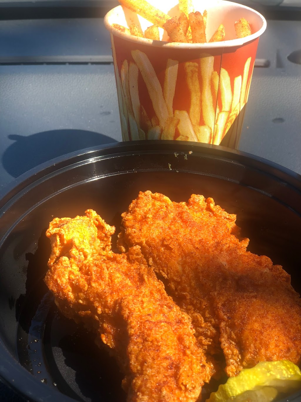 Doge Chicken | meal takeaway | 3212 E Olympic Blvd, Los Angeles, CA 90023, USA | 4086088073 OR +1 408-608-8073