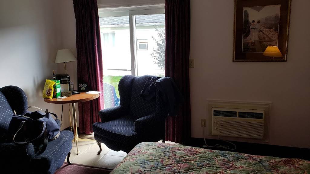 Travelodge by Wyndham Port Elgin |  | 235 Goderich St, Port Elgin, ON N0H 2C1, Canada | 5198322021 OR +1 519-832-2021