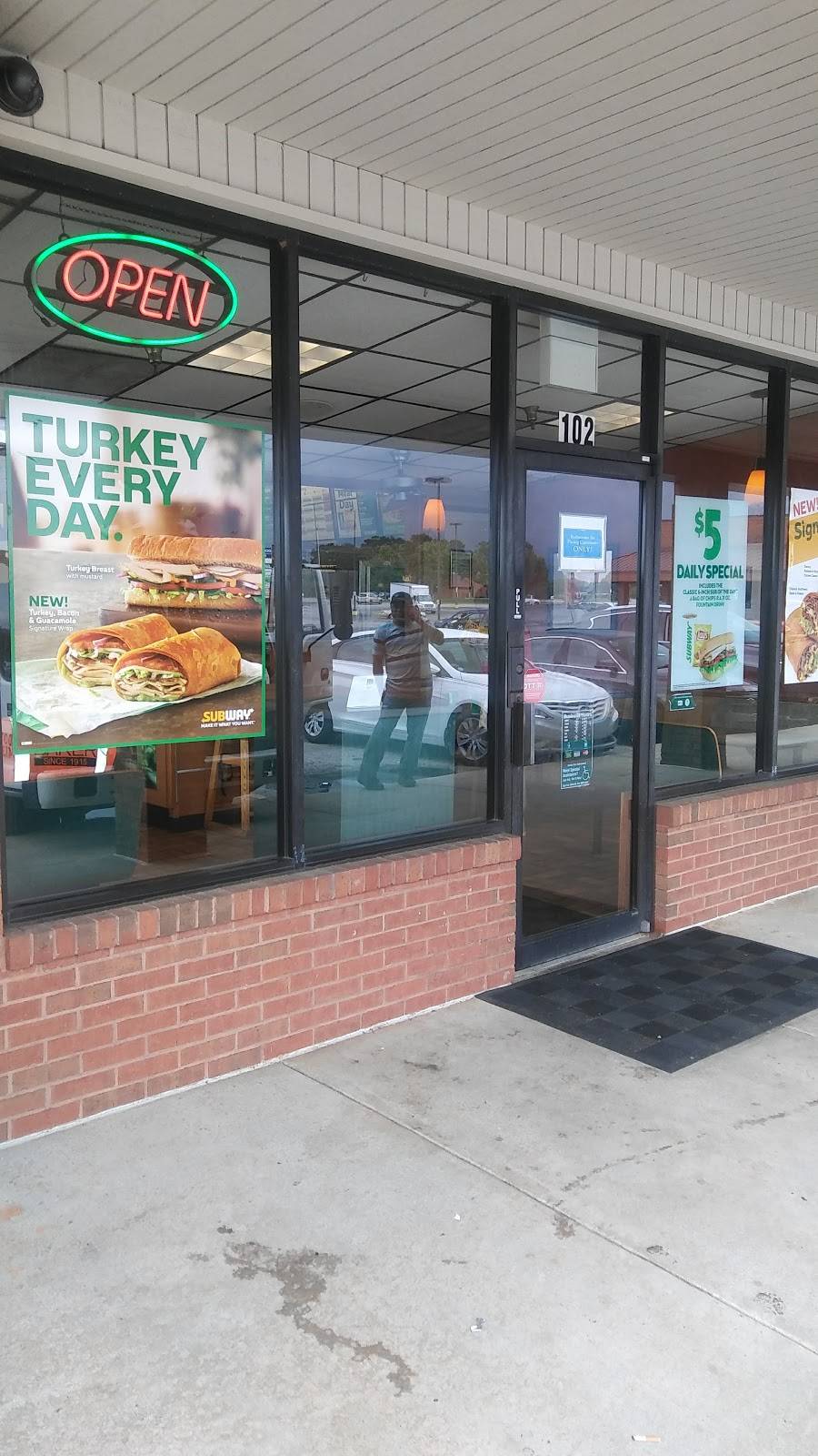 Subway | restaurant | 1690 Powder Springs Rd SW, Marietta, GA 30064, USA | 7704259933 OR +1 770-425-9933