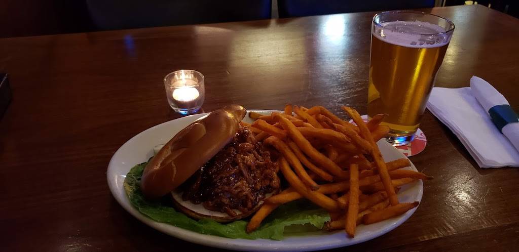 Plymouth Restaurant & Rooftop Bar | restaurant | 327 S Plymouth Ct, Chicago, IL 60604, USA | 3123621212 OR +1 312-362-1212