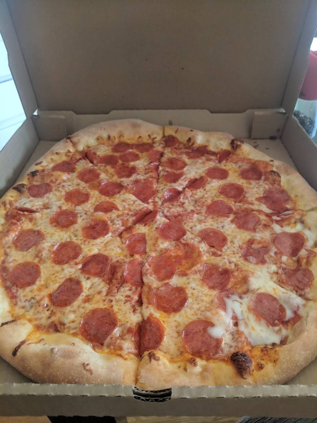 Straight from New York Pizza | restaurant | 2918 Commercial St SE, Salem, OR 97302, USA | 5033611234 OR +1 503-361-1234