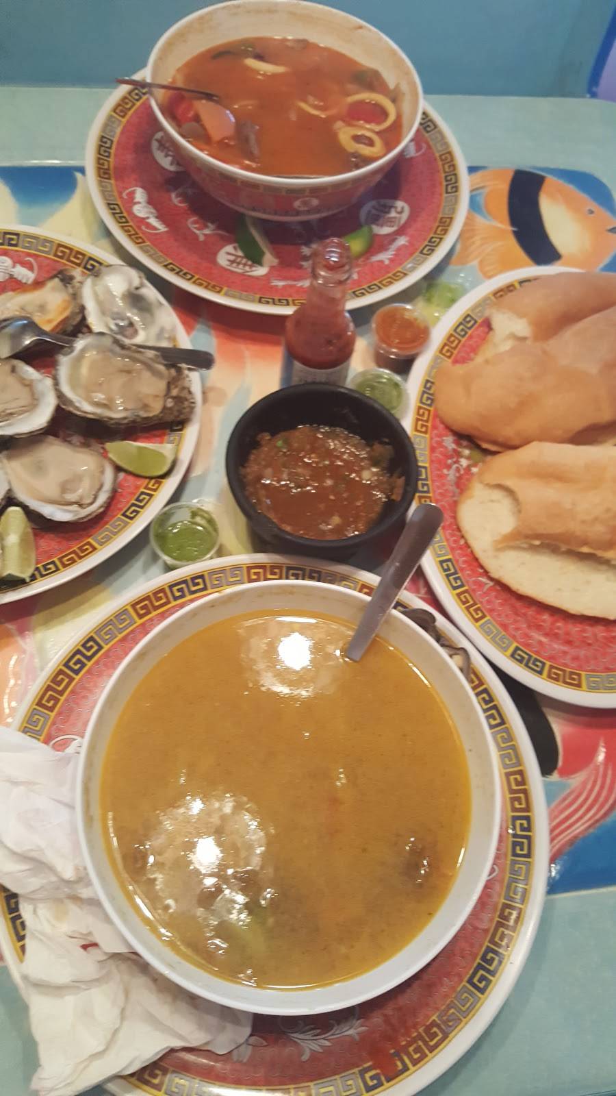 La Sirenita Restaurant | restaurant | 3916 Eastern Ave, Baltimore, MD 21224, USA | 4105225055 OR +1 410-522-5055