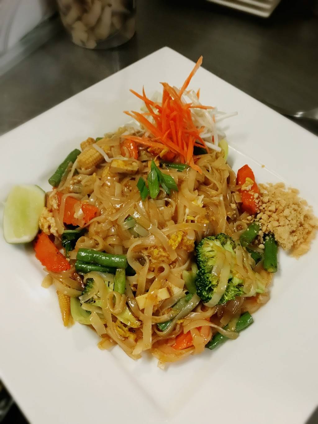 Noodlefan | restaurant | 1809 Victory Blvd, Staten Island, NY 10314, USA | 7187277499 OR +1 718-727-7499