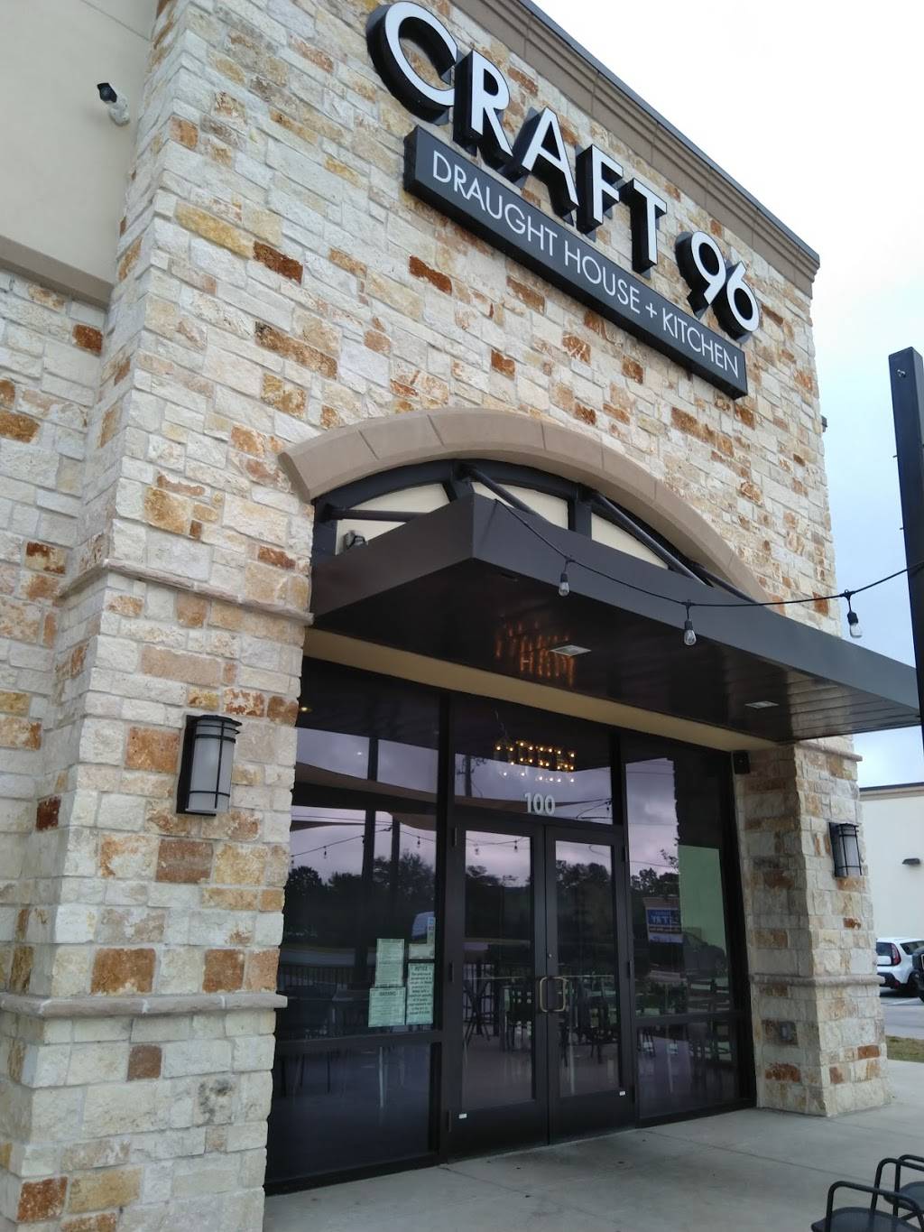 Craft 96 Draught House + Kitchen | restaurant | 2575 E League City Pkwy, League City, TX 77573, USA | 2815496095 OR +1 281-549-6095