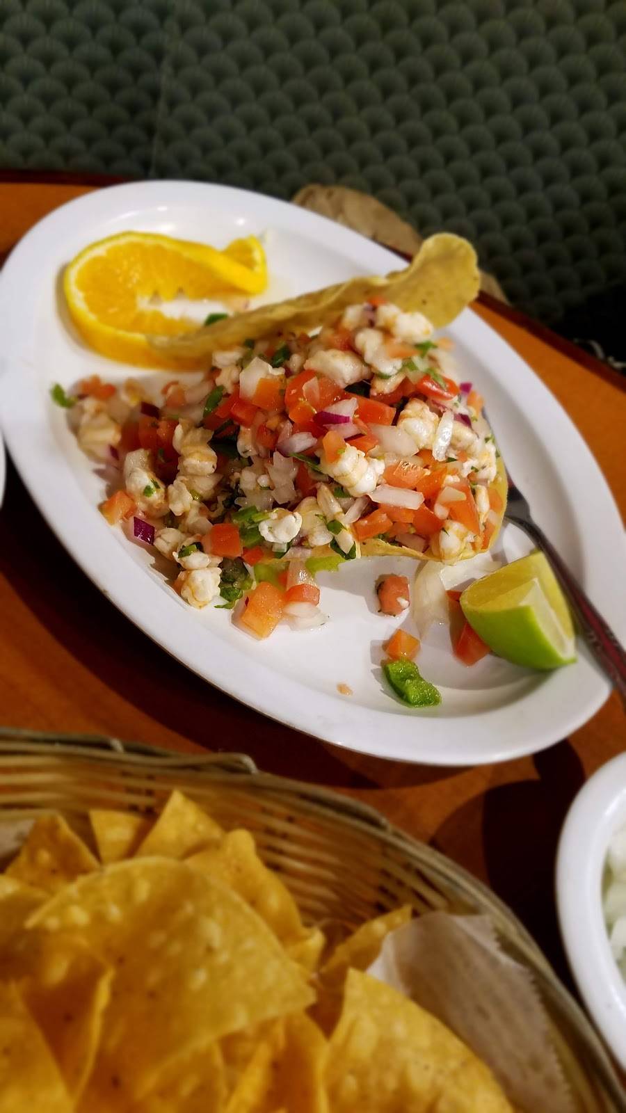 Taqueria Los Arcos | restaurant | 1414 W Edinger Ave, Santa Ana, CA 92704, USA | 7144346644 OR +1 714-434-6644