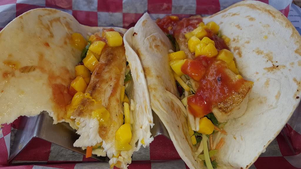 Mikes on the Water | restaurant | 24600 Jefferson Ave, St Clair Shores, MI 48080, USA | 5868722630 OR +1 586-872-2630