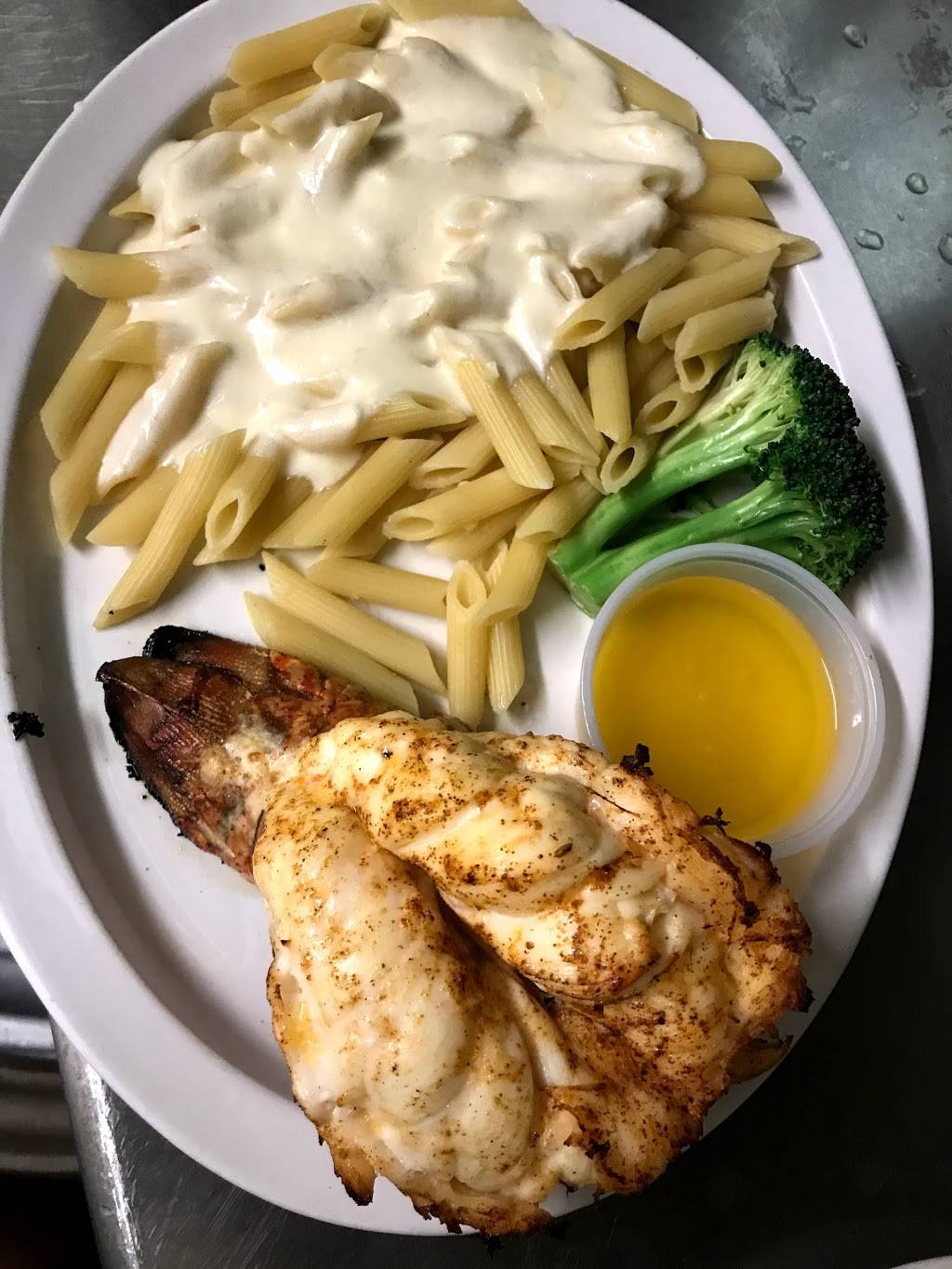 Mama Cozzas | restaurant | 2170 W Ball Rd, Anaheim, CA 92804, USA | 7146350063 OR +1 714-635-0063