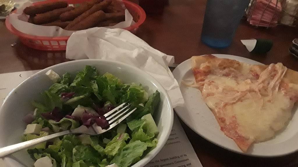 Pinos Pizza | restaurant | 4112 Meadowdale Blvd, Richmond, VA 23234, USA | 8042750568 OR +1 804-275-0568